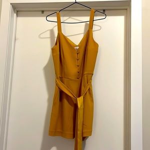 Little Moon Romper NWOT gold, size 6